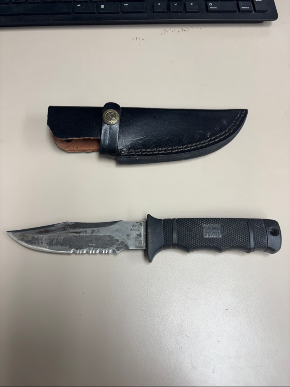 SOG Fixed Blade Knife with Leather Sheath - Black